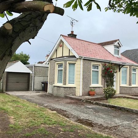 Rose Cottage: Delightful 4 Bedroom Detached Home Portrush Esterno foto
